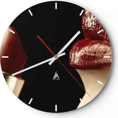 Produktbild von Wanduhr - Rund - Glasuhr - Frau rote Lippen Lippenstift Gesicht - 30x30cm - Schleichendes Uhrwerk - Lautlos - zum Aufhängen bereit - Dekoration Modern - Wanddekoration aus Glas - C3AR30x30-0414