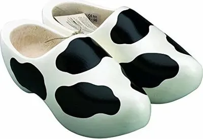 Produktbild von Original holländische Holzschuhe: Der Tierische mit Kuhflecken (Gr. 28-29)