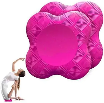 Obrázek produktu pro Sada 2 ergonomických podložek pod kolena Unyqoos® pro jógu a fitness, vyrobené zPolyuretanpěny, rozměry 20 x 20 x 2 cm, s vrstvou gelové pěny o tloušťce 20 mm, s protiskluzovou úpravou