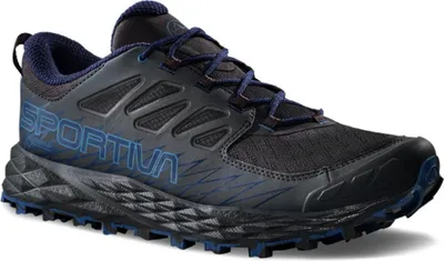 Schwarzer La Sportiva Lycan GTX Schuh mit dunkelblauen Akzenten und Profilsohle