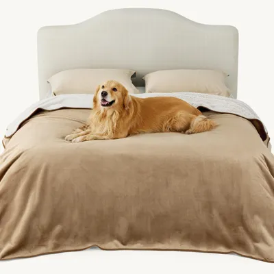 Produktbild von Wasserdichte Hundedecke für große Hunde - 229x218 cm, waschbar, Fleece Decke für draußen