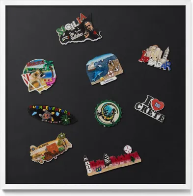 Produktbild von Magnetboard 50x50 cm – Weißer Rahmen – Farbe Schwarz – Weißwandtafel, Magnetische Tafel – Büro, Magnetpinnwand