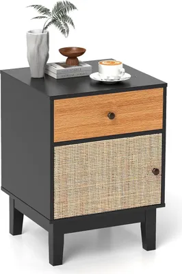 Produktbild von Rattan Nachttisch - Nachtkommode/Beistelltisch - Mit Schublade und Schrank - Geflochtenes Rattan - Boho/moderner marokkanischer Stil - Schwarz + Braun