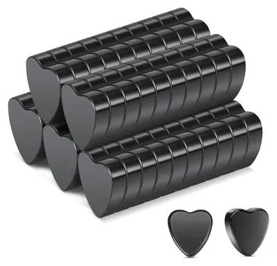 Produktbild von Starke Ferritmagnete 20 x 5 mm – 50 Stück, schwarz, herzförmig, für Magnettafeln, Pinnwände, Büros und Schulen