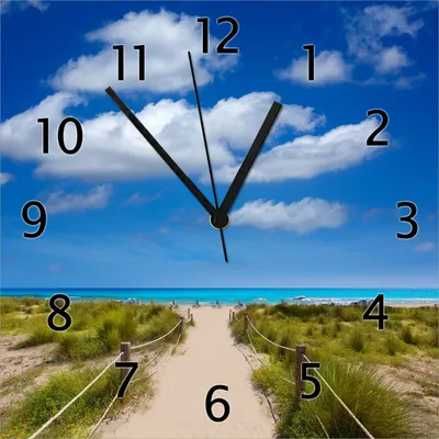Produktbild von Wallario Design Wanduhr Sandweg zum blauen Meer mit blauem Himmel aus Echtglas, Größe 30 x 30 cm