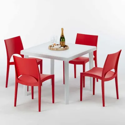 Produktbild von Weiß Quadratisch Tisch und 4 Stühle Farbiges Polypropylen-Außenmastenset Grand Soleil Paris Love - Rot