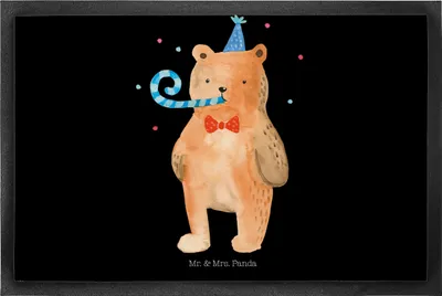 Produktbild von Mr. & Mrs. Panda Fussmatte Bär Geburtstag 50 x 75 cm - Schwarz - Geschenk, fußmatte, Schmutzfangmatte, Schmutzmatte, Happy Birthday, Glückwunsch, bodenmatte, Alles Gute