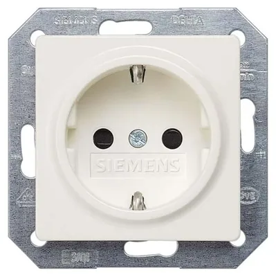 Produktbild von Siemens 5UB1518 Steckdose Typ F Weiß