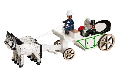 Zdjęcie produktu dla Miniaturowa bryczka ślubna Długość 11 cm NOWA