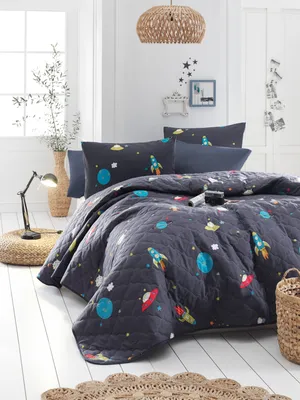 Produktbild von L'Essentiel Linge de Maison, Gesteppte Tagesdecke für King-Size-Betten (IT) (ES), Uzay - Dark Blue, 65 % BAUMWOLLE / 35 % POLYESTER, Dunkelblau, 200 x 250 cm