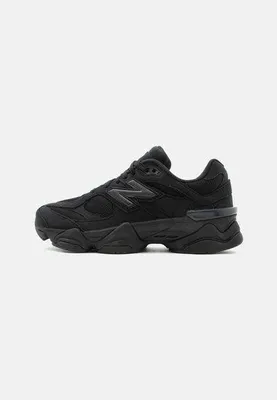 Productafbeelding van New Balance 9060 "Triple Black" Kinderen, GC9060BB, Maat: 40
