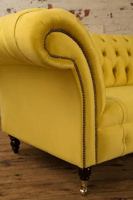 Produktbild von Gelbe Designer Sofa Couch Polster XXL 2 Sitzer Big Sofas Couchen Textil Leder