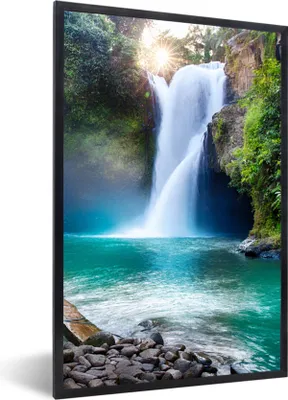 Produktbild von MuchoWow® Gerahmtes Poster Wasserfall - Steine - Landschaft - Pflanzen - Wasser 60x90 cm - Poster mit Schwarzem Bilderrahmen Wandposter Rahmen Foto Bilder - Kunst