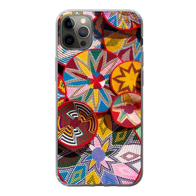 Produktbild von MuchoWow® Handyhülle Schutzhülle Hülle für iPhone 12 Pro Max Kreis - Muster - Farben Silikon Softcase Handy Hülle - Hartschale