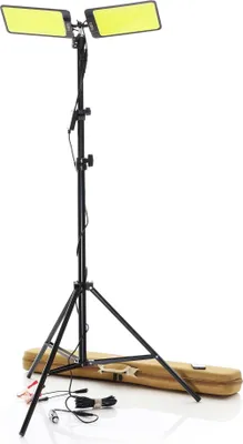 Produktbild von Wiltec Campinglampe V3 LED Strahler 55W 11000 Lumen mit Teleskopstange und Stativ höhenverstellbar Anschluss an 12V-Stromquelle für Camping, Outdoor-Aktivitäten, Baustellen und Notfallsituationen