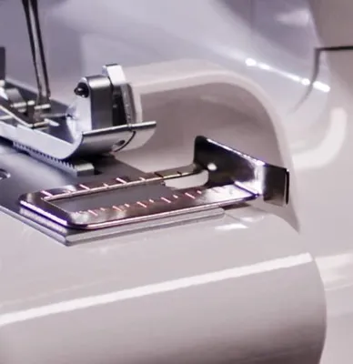 Produktbild von Overlock-Nähmaschine mit einstellbarer Stichlänge - Einfach zu bedienen, ideal für alle Stoffe