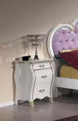 Immagine prodotto di Nachttisch mit 3 Schubladen Holzschrank Design klassisch