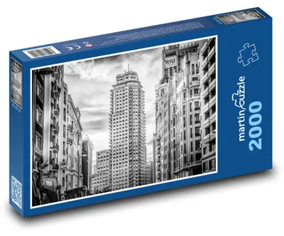 Zdjęcie produktu dla Puzzle 2000 Wieżowiec w centrum Madrytu - martinpuzzle