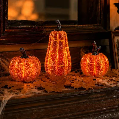 3 Halloween-Leuchtkürbisse aus Harz, LED, warmweiß, Herbstdeko