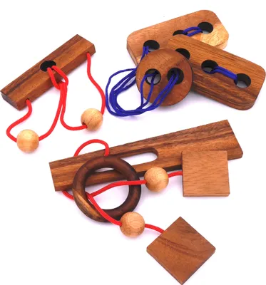 Produktbild von Seilpuzzle-Set mit unterschiedlichen, kniffligen Knobelspielen für Kinder und Erwachsene