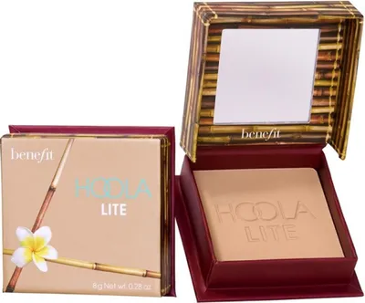 Image de Hoola Matte Bronzer Poudre bronzante mate Lite 8g
