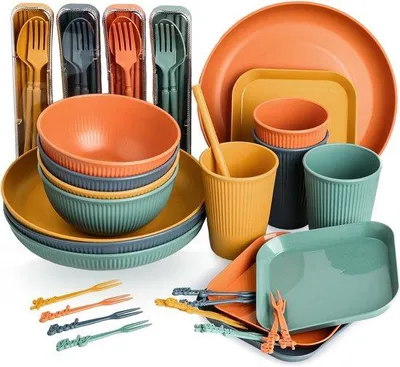 Immagine prodotto di Set di stoviglie leggero da 52 pezzi per il campeggio e il picnic