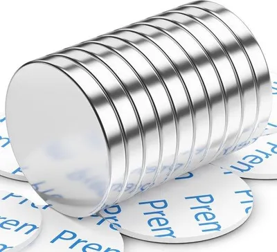 Image de 10 aimants puissants en néodyme de 15 mm x 2 mm, à double face adhésive, pour outils, panneaux en bois, verre, murs, plastique.