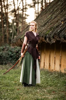 Produktbild von Mittelalter Rock Grün/Natur" Isabella" L/XL