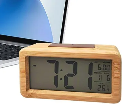 Produktbild von Kinderwecker mit Hölzernachbildung - Schlafzimmer - Schlafmodus - Batteriebetrieb - kompakte Uhr