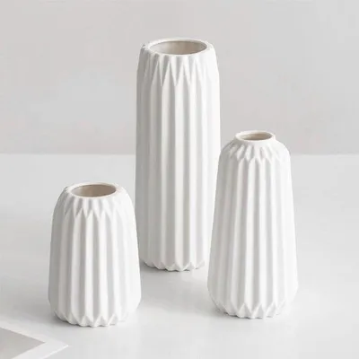 Produktbild von Elegante Glasvasen - Dekorative und Stilvolle - Ein Stück - Glaskunst