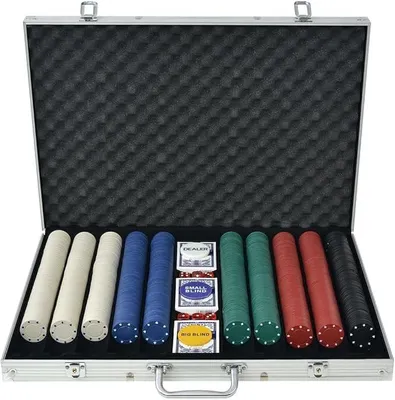 Productafbeelding van Poker set met 1.000 chips, 6 dobbelstenen, 3 kaartspellen, een dealerknop en een aluminium koffer