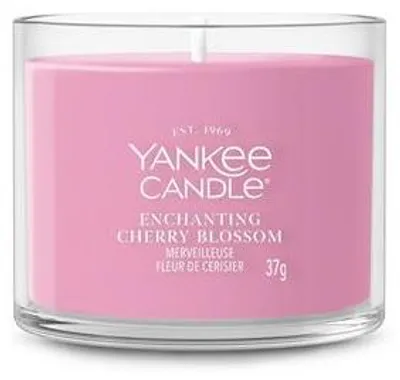 Image de Bougie Yankee Candle, parfum "Enchanting Cherry Blossom", cire ronde, fragrance fruitée, couleur rose, quantité : 1 pièce