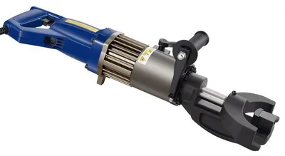 Image de Machine de cintrage hydraulique pour barres d'acier – Cintrage rapide pour les barres de 12 à 22 mm