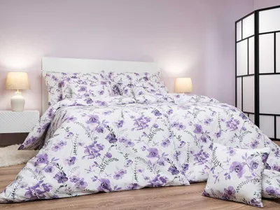 Obrázok produktu pre Krepové posteľné prádlo Fialové kvety na bielom 140x200, 70x90 cm