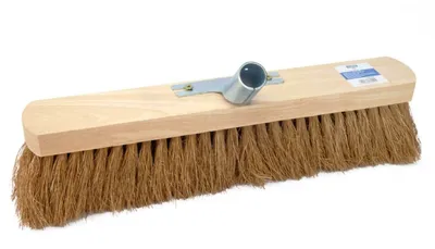 Produktbild von Saalbesen Kokos-Naturfaser mit Stielhalter 60 cm