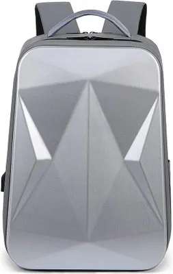 Produktbild von Famanu Daypack mit USB-Ladeanschluss - Hohe Kapazität - 15,6 Zoll Laptop - Wasserfest - Silber