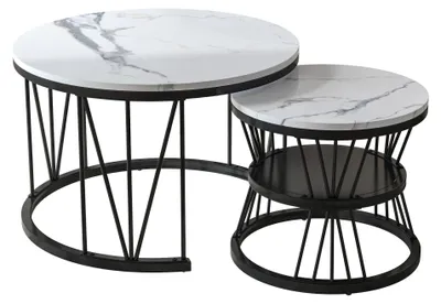 Produktbild von Runde Couchtische im 2er-Set - Wohnzimmertische - Marmoroptik - Metallrahmen - V-förmiges Gestell - Stauraum - Schwarz