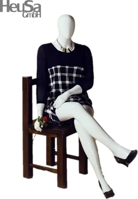 Produktbild von Mollige weibliche Schaufensterpuppe Schaufensterfigur gesichtslos sitzend weiß glänzend
