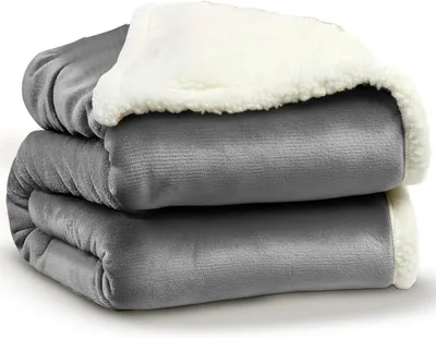 Produktbild von Kuscheldecke 150x200 cm - Warme Sherpa Wolldecke und Sofadecke - Grau