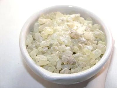 Produktbild von Dammar - hell  - 100g Räucherwerk - Weihrauch - 100% naturreines Harz