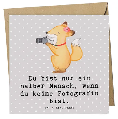 Produktbild von Mr. & Mrs. Panda Glückwunschkarte Fotografin Herz - Grau Pastell - Geschenk, Fotografie, Ausbildung, Beruf, anlasskarte, Spruch, Grußkarte, Klappkarte, faltkarte