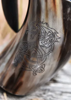 Produktbild von Bierkrug aus Horn - "Fenrir, der Nordische Wolf"