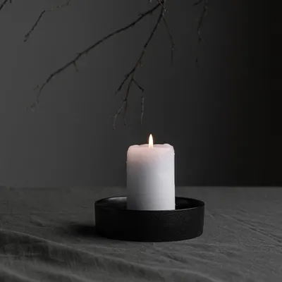 Produktbild von Storefactory Kerzenteller STORM schwarz glänzend | Ø15x4cm