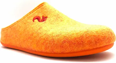 Produktbild von Orange Uni Pantoletten aus recyceltem Filz, vegan, ultraleicht und barfuß tragbar