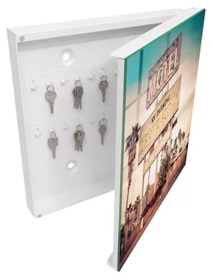 Produktbild von Weißer Schlüsselschrank aus Metall 30 x 30 cm - Schlüsselbox zur Wandmontage mit Tür - rechts öffnender Schlüsselkasten - praktische Schlüsselaufbewahrung für Zuhause - Retro-Motel, KI-generiertes Bild