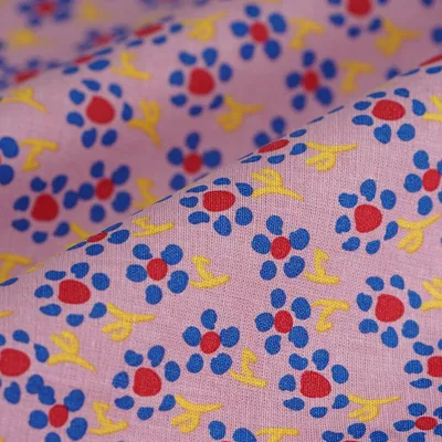 Productafbeelding van Popeline katoen, bloemenprint, blauw, roze