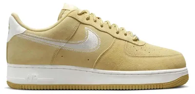 Zdjęcie produktu dla Nike Air Force 1 Low '07 LV8 w kolorze Buff Gold i Sail, z haftowanym logo Swoosh - rozmiar EU 47.5