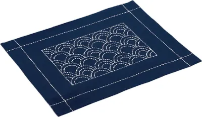 Produktbild von Olympus Sashiko Stickpackung "Tischset", Stoff bedruckt, 33x43cm, Original aus Japan