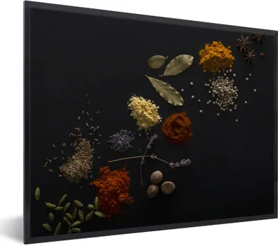 Produktbild von MuchoWow® Gerahmtes Poster Kräuter - Schwarz - Gewürze - Küche - Kochen 80x60 cm - Poster mit Schwarzem Bilderrahmen Wandposter Rahmen Foto Bilder - Schwarzem - Mit Gestell