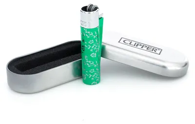 Produktbild von Clipper Metall Feuerzeug Grün Muster, nachfüllbar, wechselbarer Feuerstein, 7,4x1,6 cm